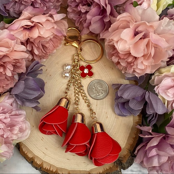 Red Triple Rose Keychain Charm - Picture 11 of 12